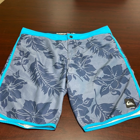 Quiksilver Other - 🔴NWOT Quik silver Short
